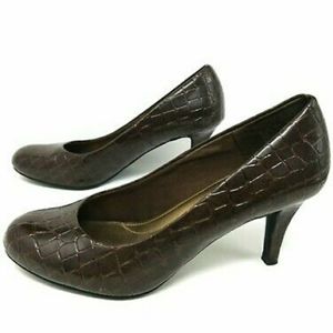 Predictions Comfort Plus Brown Croc Pump 7.5